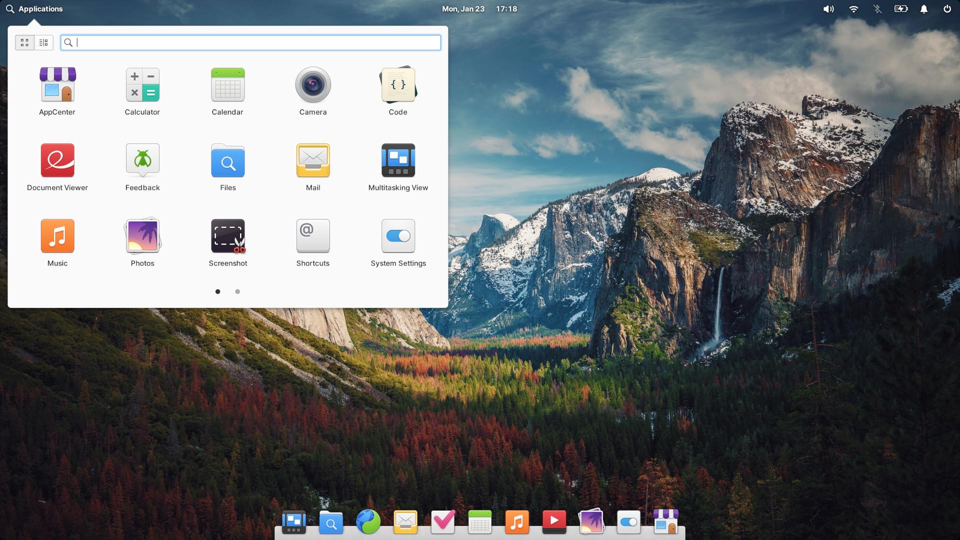 The default Mac-like desktop appearance of elementaryOS 7 Horus.